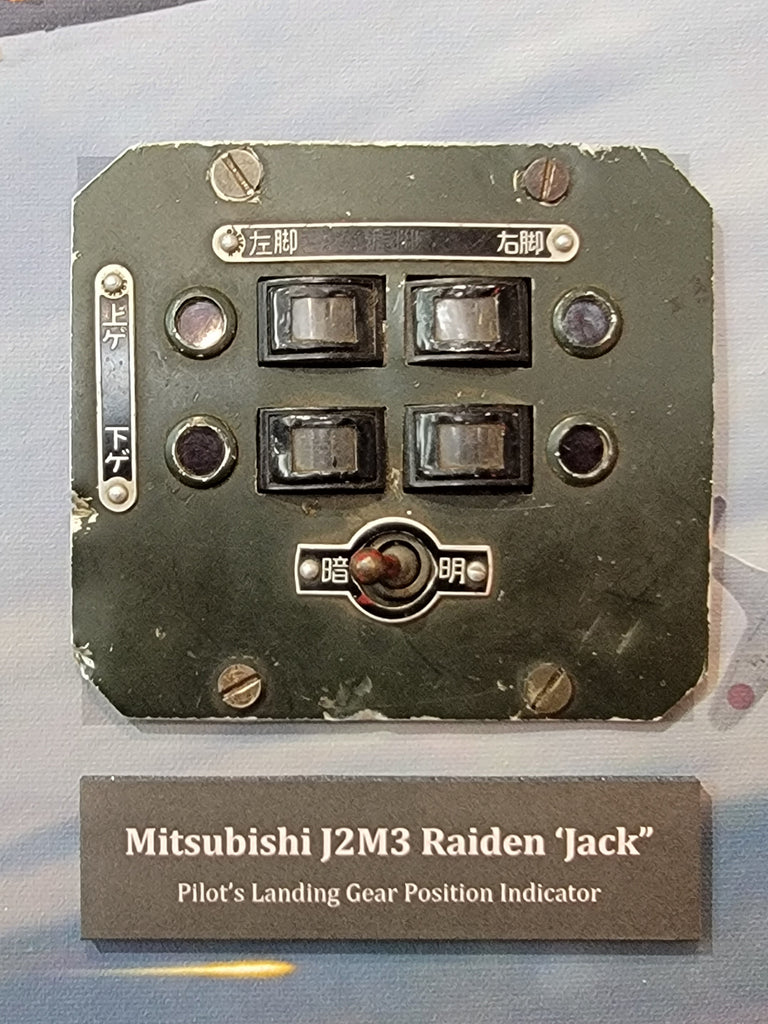 Japanese Navy Landing Gear Position Indicator J2M3 Raiden 'Jack' Display