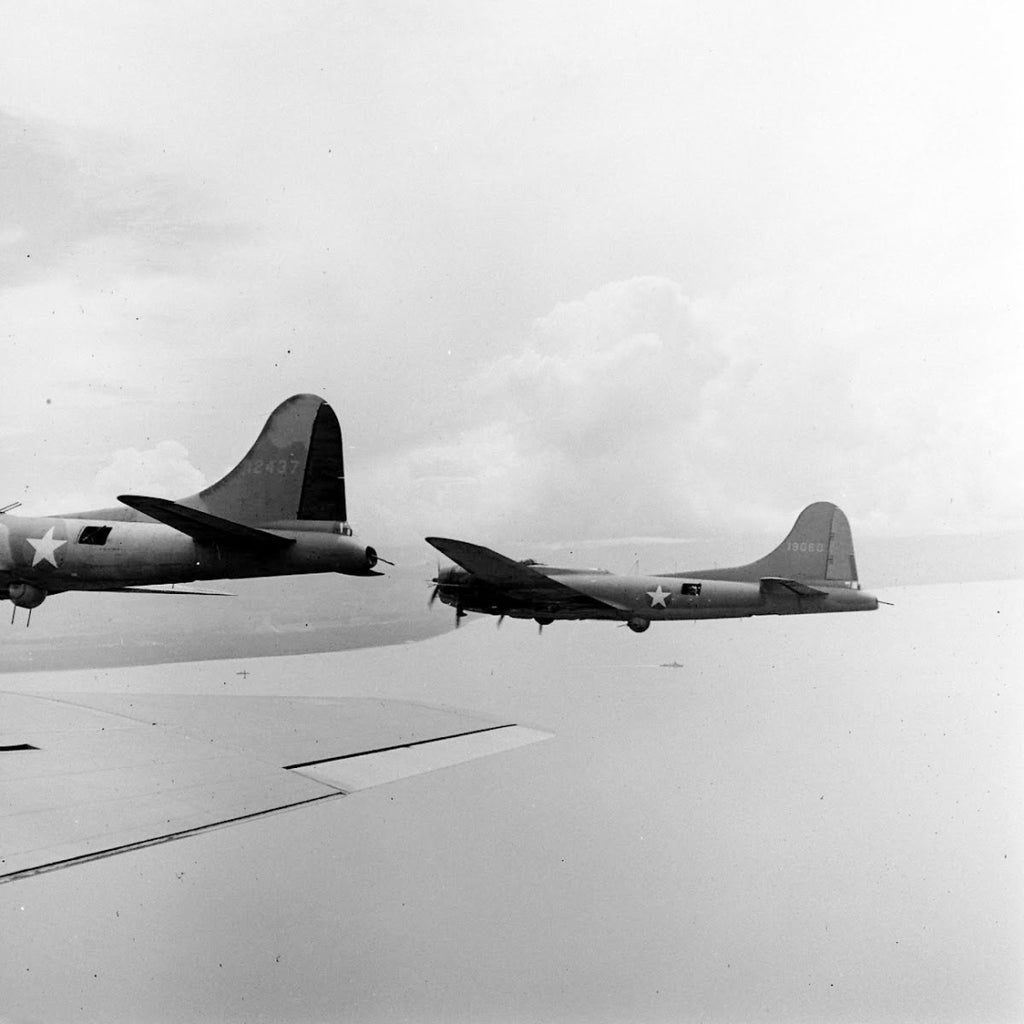 SPECIAL Boeing B-17E 'Naughty But Nice' s/n 41-2430 Pearl Harbor Veteran Relic Display